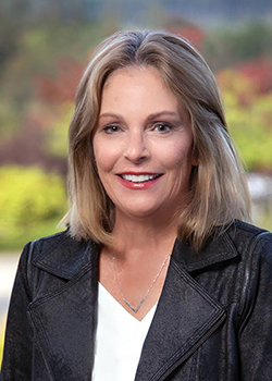 Teresa-Barrett-bio